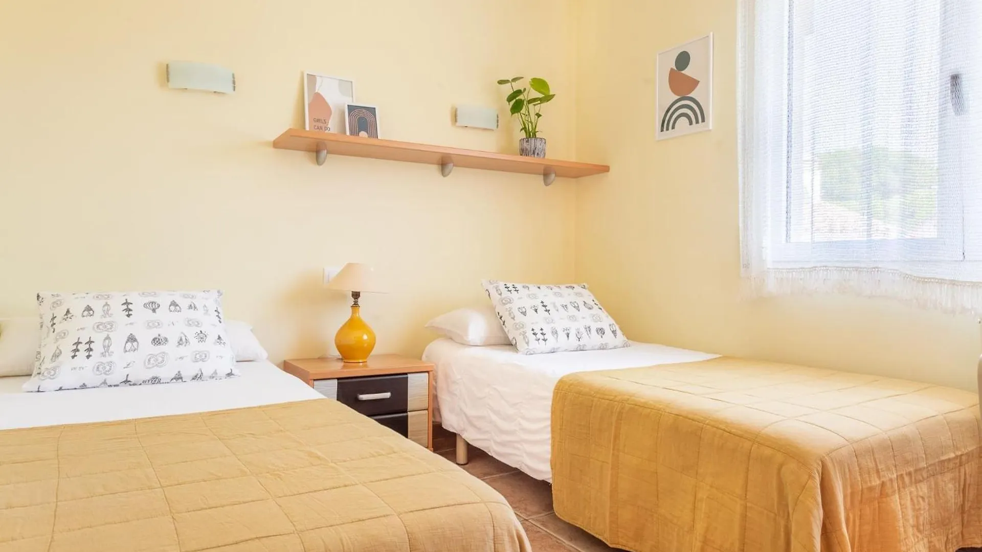 Casa Hermosa L' Escala 펜션
